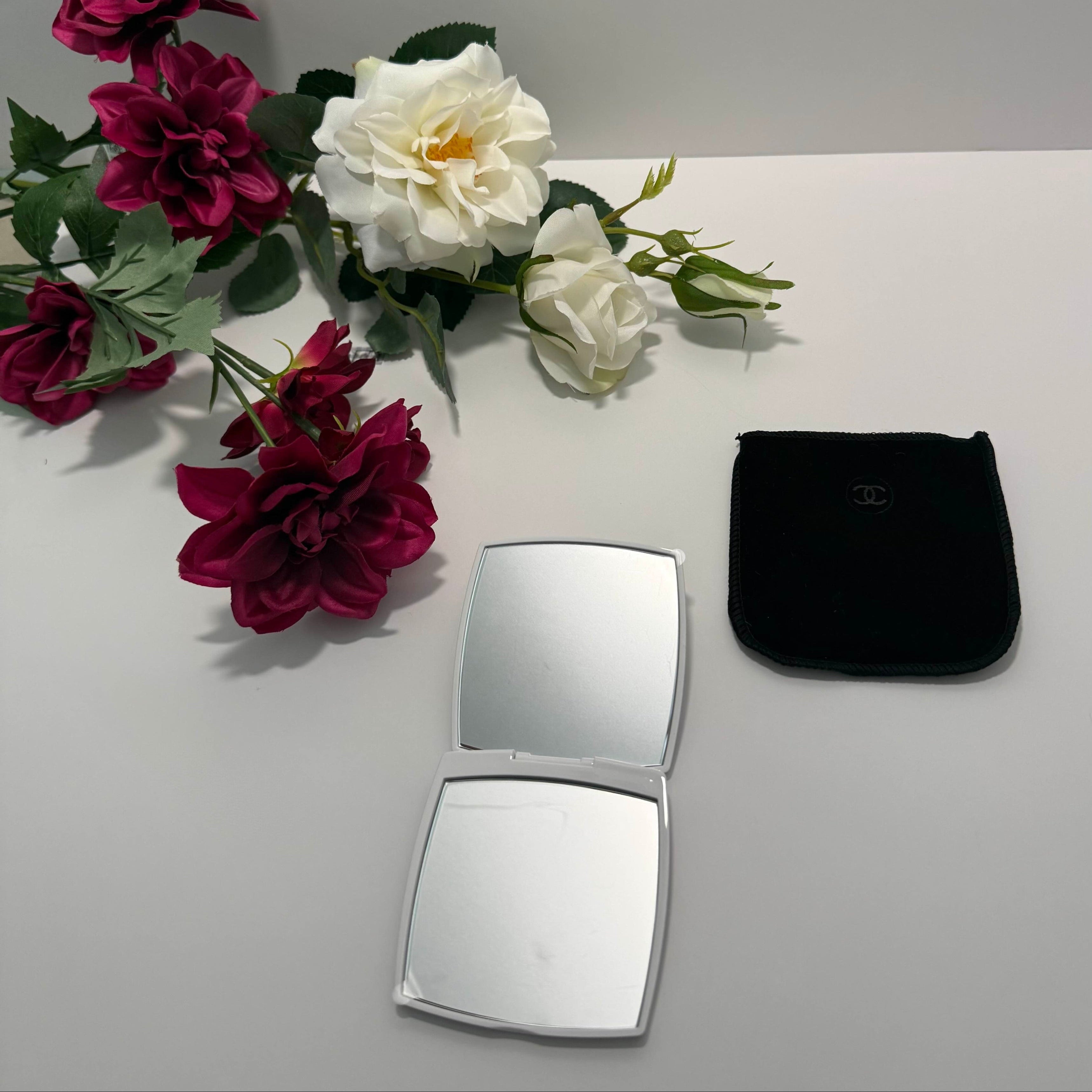 White mirror